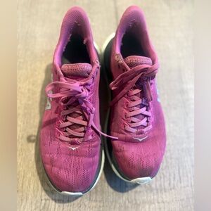 Hoka Women's Fuchsia Athletic Shoes (Size 8.5)